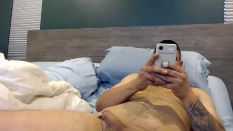 Snapshot of lockedin828 chatting on November 22, 9:58 pm lockedin828 online show from November 22, 9:58 pm