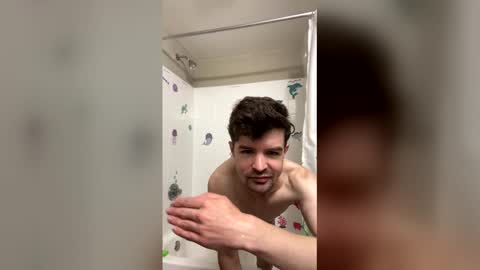 Snapshot of lofi_boi_ chatting on May 6, 1:38 pm Lofi Boi online show from May 6, 1:38 pm