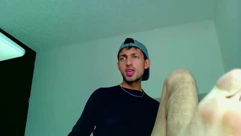 logaan_grey online show from January 10, 3:25 pm