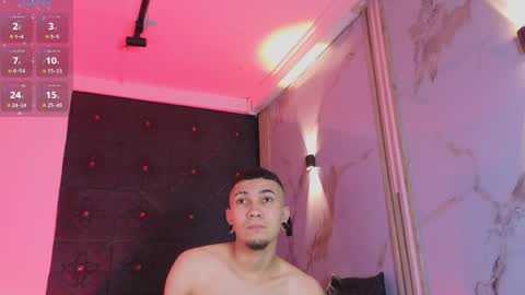 logan_and_rachel online show from April 8, 11:21 am