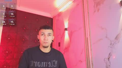 logan_and_rachel online show from April 9, 6:57 pm