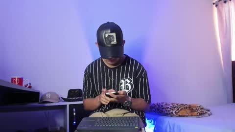 Snapshot of logan_morris777 chatting on February 7, 9:15 pm Logan morris online show from February 7, 9:15 pm