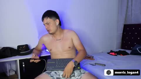 Snapshot of logan_morris777 chatting on February 11, 4:01 am Logan morris online show from February 11, 4:01 am