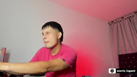 Snapshot of logan_morris777 chatting on February 25, 4:35 am Logan morris online show from February 25, 4:35 am