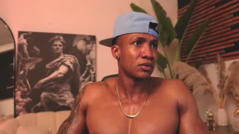 logan_varela online show from February 14, 3:11 am