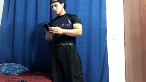 Logan online show from December 11, 1:47 am