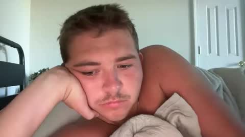 loganbent online show from April 25, 12:19 pm