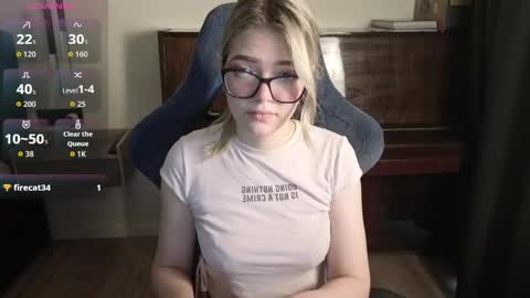 Logan and Katana online show from May 28, 4:26 pm