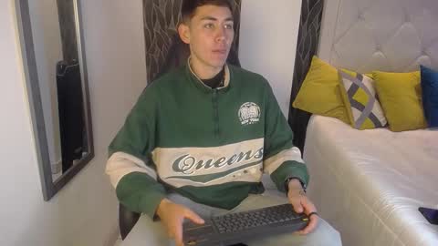 Loganfoster  online show from January 11, 2:00 pm