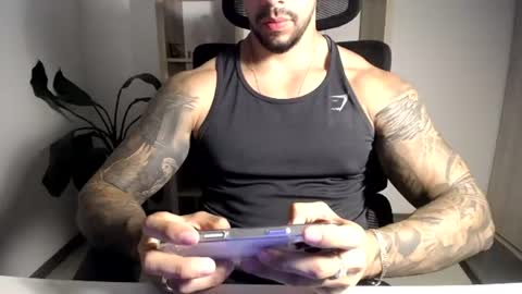 Snapshot of loganhod chatting on June 13, 12:08 am Logan Wolfp online show from June 13, 12:08 am