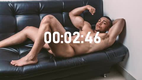 loganmartinx online show from March 24, 12:59 am