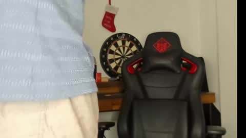 Snapshot of logannick chatting on January 31, 8:01 am Logan online show from January 31, 8:01 am