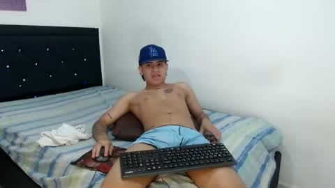 Snapshot of logannthh chatting on June 4, 5:46 am logannthh online show from June 4, 5:46 am