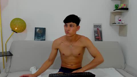 loganoficialx online show from October 22, 1:22 pm