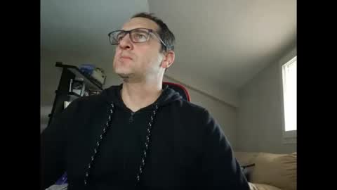 Snapshot of loic31_31 chatting on January 7, 3:14 pm loic31 online show from January 7, 3:14 pm