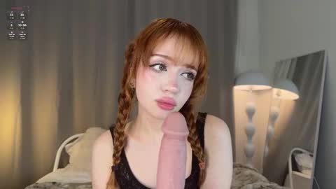 loiibambix online show from April 15, 8:20 pm