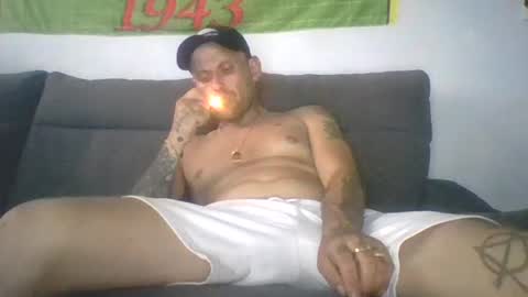 Snapshot of lokitospain chatting on July 12, 2:41 pm PollonSpanish37 online show from July 12, 2:41 pm