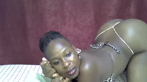 lola_beib online show from May 13, 6:11 am