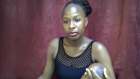 lola_beib online show from May 29, 4:32 am
