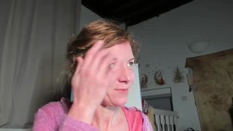 Snapshot of lola_belgium chatting on February 6, 5:30 pm lola_belgium online show from February 6, 5:30 pm