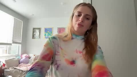 lolaa555 online show from April 11, 12:04 am