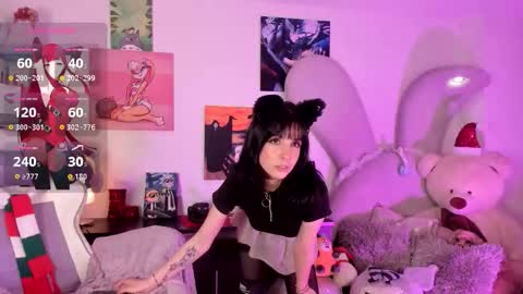 Lola Bunny online show from December 18, 1:28 pm