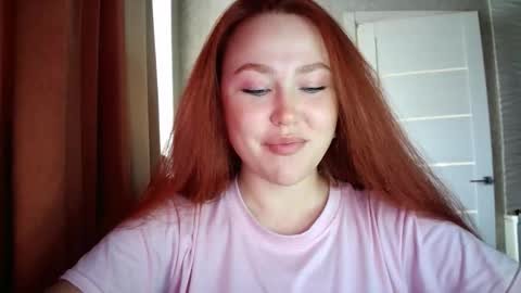 Snapshot of lolaamint_ chatting on February 4, 11:16 am LolaaMint online show from February 4, 11:16 am