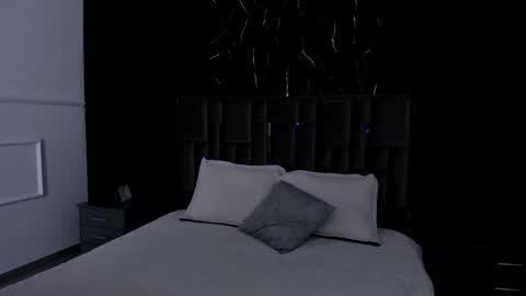 Lola Angel online show from February 2, 7:56 pm