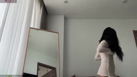 Snapshot of lolaap0pp chatting on October 1, 3:12 am Lola online show from October 1, 3:12 am