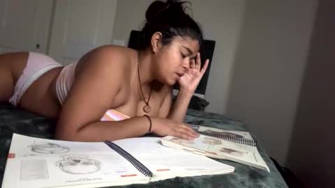 Snapshot of lolafoxlive chatting on November 1, 3:58 pm lolafoxlive online show from November 1, 3:58 pm