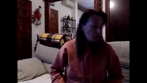 Snapshot of lolahueso chatting on January 31, 5:10 pm LOLA HUESO y ERIC online show from January 31, 5:10 pm