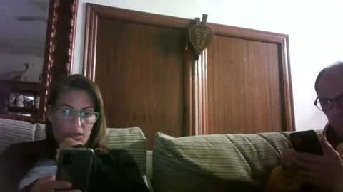 Snapshot of lolahueso chatting on February 5, 8:25 pm LOLA HUESO y ERIC online show from February 5, 8:25 pm