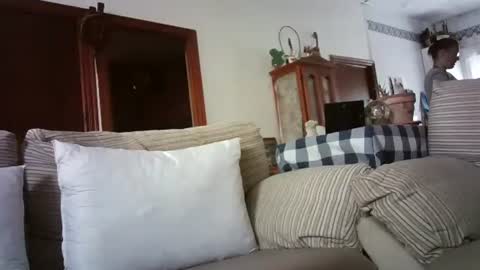 Snapshot of lolahueso chatting on February 27, 9:54 am LOLA HUESO y ERIC online show from February 27, 9:54 am