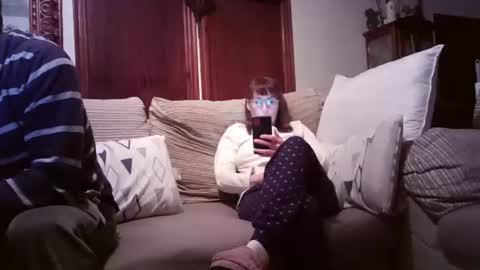 Snapshot of lolahueso chatting on March 8, 7:53 pm LOLA HUESO y ERIC online show from March 8, 7:53 pm