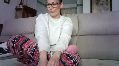 LOLA HUESO y ERIC online show from March 31, 8:26 am