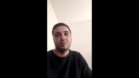 lolaislive online show from January 18, 9:35 am