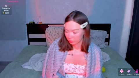 Lola online show from April 10, 4:39 am