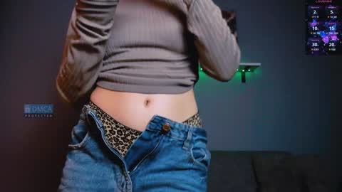 Snapshot of lolamrrr chatting on December 2, 3:58 pm Lola pvt is OPEN online show from December 2, 3:58 pm