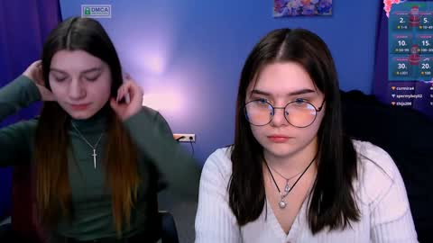 Snapshot of lolamrrr chatting on December 20, 1:00 pm Lola pvt is OPEN online show from December 20, 1:00 pm