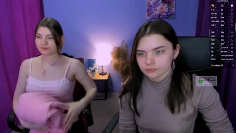 Snapshot of lolamrrr chatting on January 21, 9:57 am Lola pvt is OPEN online show from January 21, 9:57 am