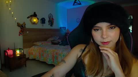 Lola doll online show from December 22, 9:34 pm