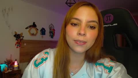 Lola doll online show from January 8, 8:44 pm