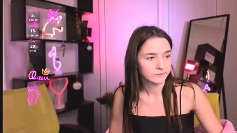 lole ti online show from January 9, 7:15 pm