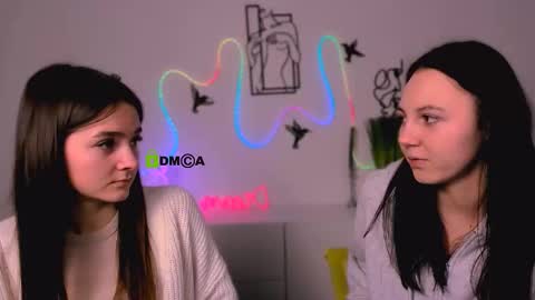 lole ti online show from January 17, 7:28 pm