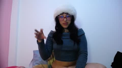 Lolita  online show from January 16, 4:17 am
