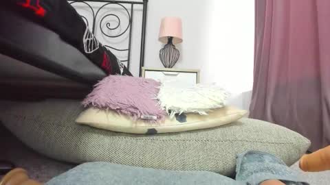 Lolla online show from January 5, 5:27 pm