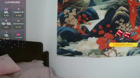 Snapshot of lollylol11 chatting on February 10, 9:13 am Lilly online show from February 10, 9:13 am