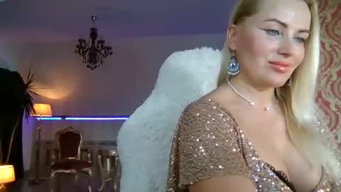 Roxy online show from January 1, 6:37 am