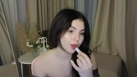 Snapshot of lollyy_pop chatting on May 1, 1:32 am lollyy_pop online show from May 1, 1:32 am