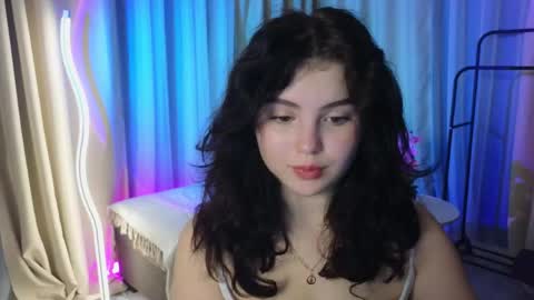 Snapshot of lollyy_pop chatting on June 5, 1:34 am lollyy_pop online show from June 5, 1:34 am
